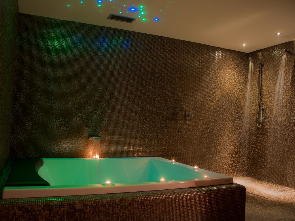 קסטלפטרוסו Fonte Del Benessere Resort מראה חיצוני תמונה
