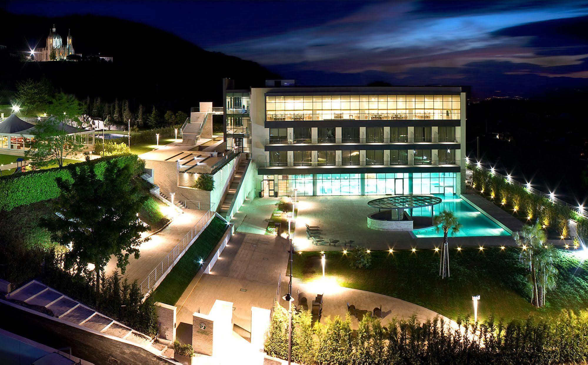 קסטלפטרוסו Fonte Del Benessere Resort מראה חיצוני תמונה