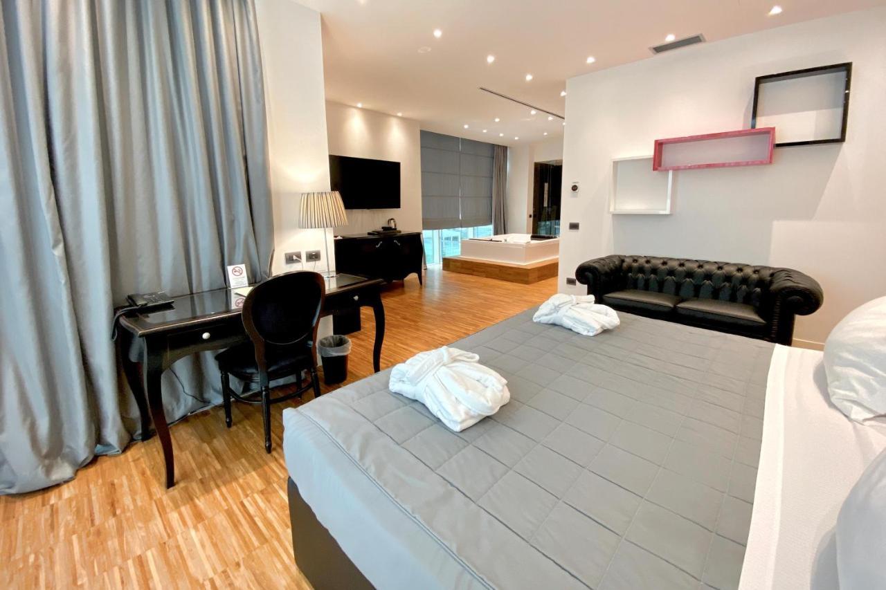 קסטלפטרוסו Fonte Del Benessere Resort מראה חיצוני תמונה